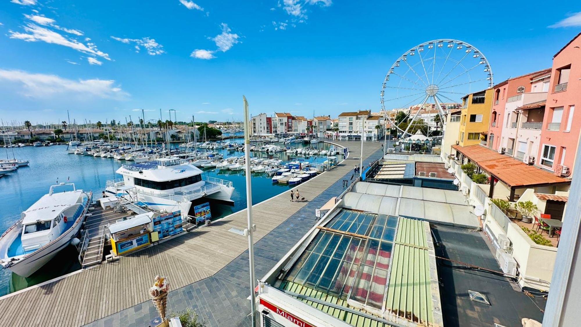 Studio face au Port Agde Extérieur photo